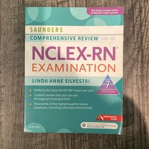 Saunders Comp Review NCLEX-RN 7th edition with NEVER USED CODE